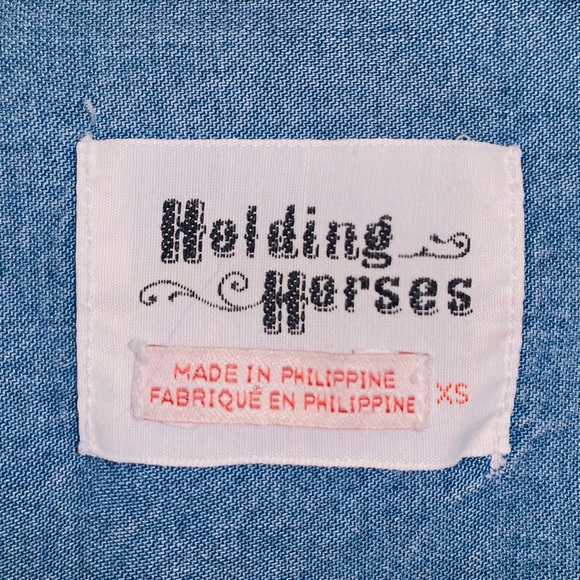 Holding Horses Blue Denim Shirt :: XS - Picture 2 of 4